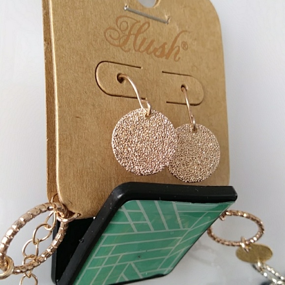 NWT Necklace and Earrings Duo - Gold and Silver - Picture 4 of 8